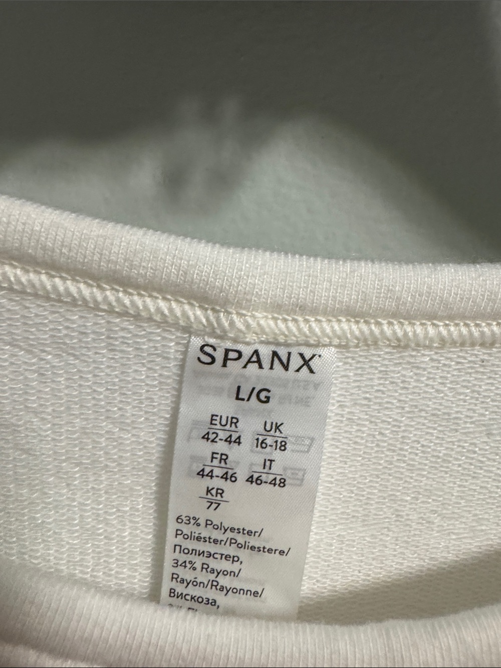 Spanx Lightweight Long Sleeve Pullover L - NWT - Picture 3 of 6